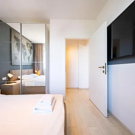 Ultracentral Romana 2 Apartment *