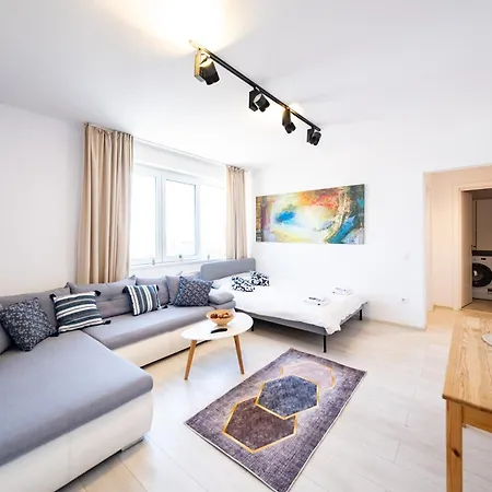 Apartment Ultracentral Romana